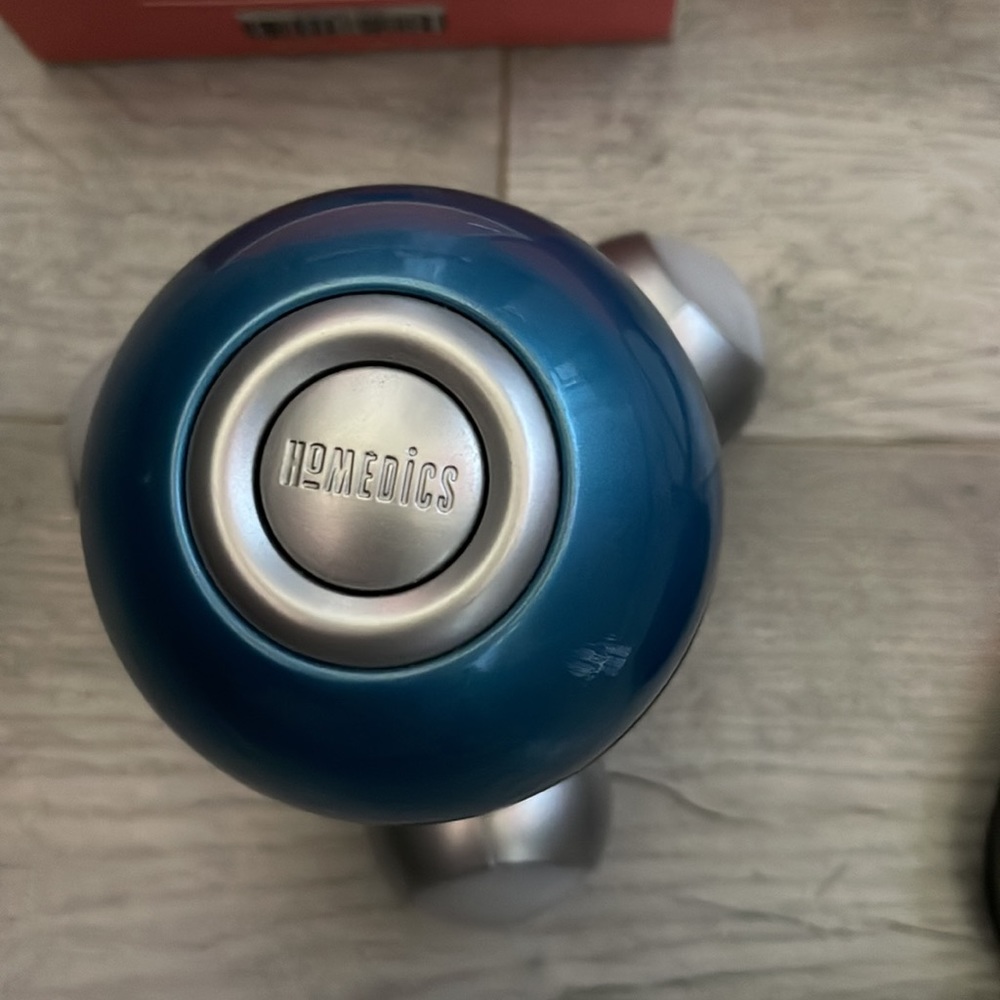 Sonix speaker, phone charger, body massager - Picture 3 of 5